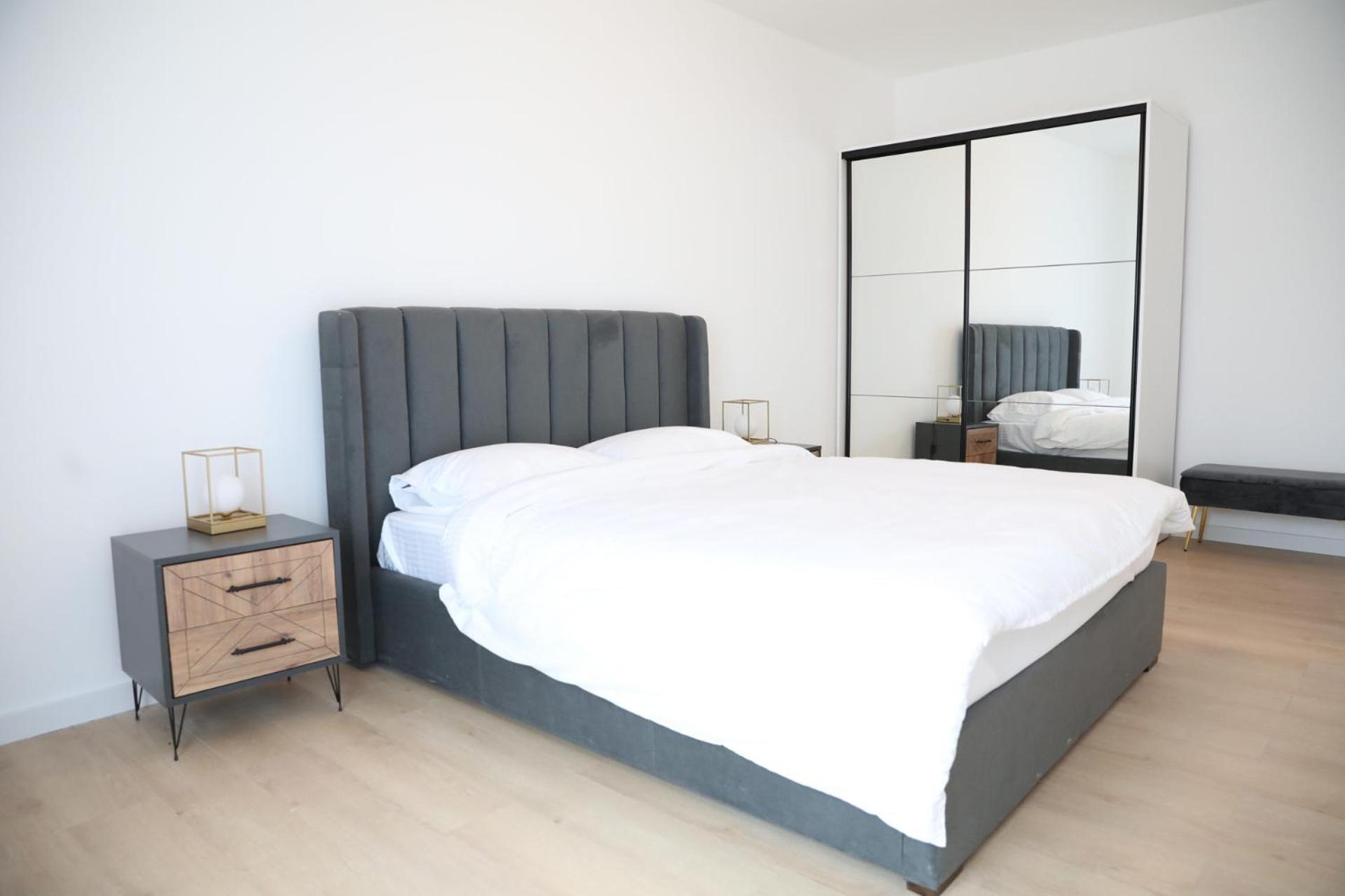 Exit Aparthotel Floreşti Εξωτερικό φωτογραφία